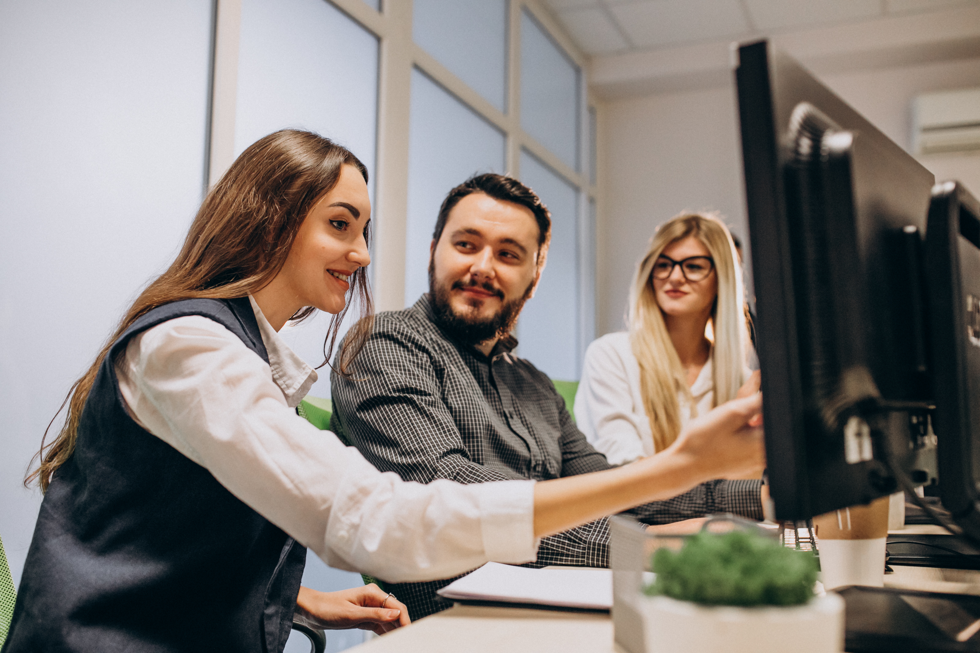 El software empresarial es una herramienta que aporta valor agregado a los negocios.